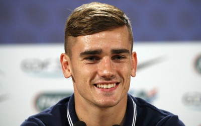 爱游戏独家-C罗戴帽难救主