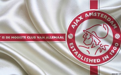 爱游戏焦点-于帕梅卡诺国家队能入选吗